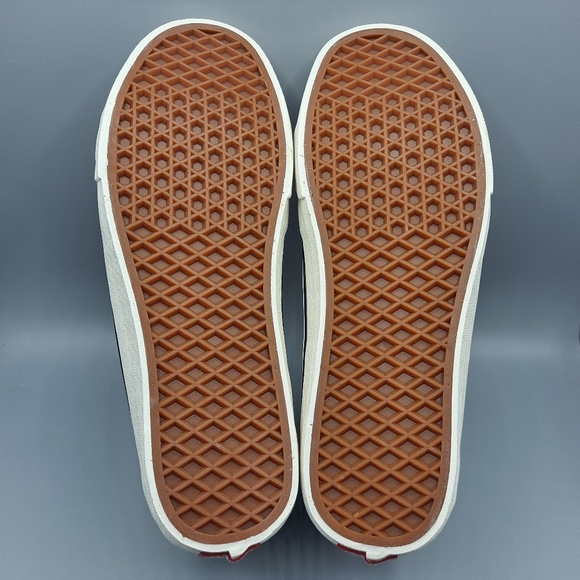 New Vans Sk8 Hi Top 138 Decon V66 Black Multi Color Retro Look Men's Size 9.5 - Picture 8 of 8